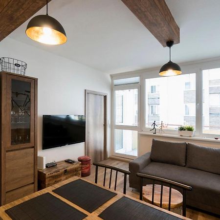 Stylish Centrally Located 1Br Apartment With Parking Bratislava Ngoại thất bức ảnh